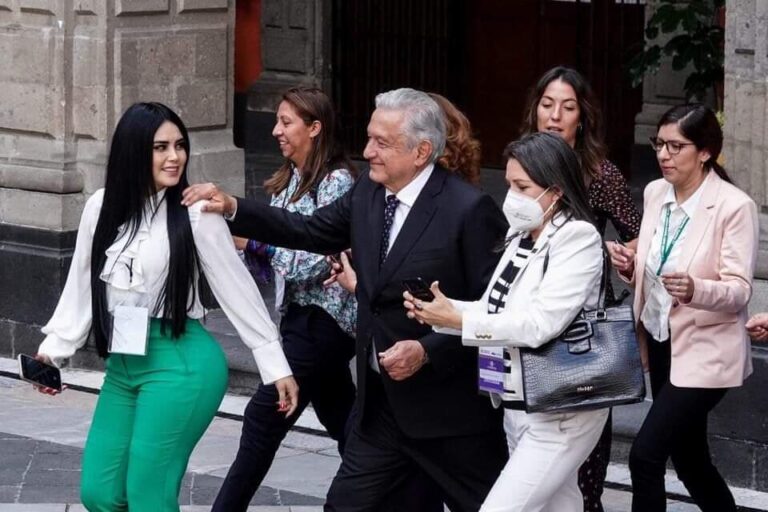 Ana Karen Val se vuelve tendencia en redes por invitar a AMLO a visitar Elota