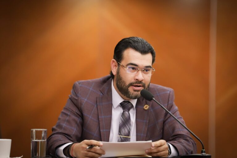 Propondrá morena extender revocación de mandato a Gobernador, Alcaldes y Diputados