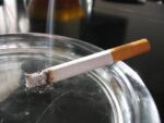 Consumo de tabaco aumenta riesgo de enfermedades y eventos cerebrales