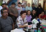 Ahora en Mazatlán. Viudas de policías amenazan con denunciar legalmente al “Químico” Ahora en Mazatlán. Viudas de policías amenazan con denunciar legalmente al “Químico”