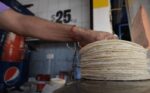 Profeco verifica tortillerías, tras aumento de precio