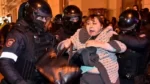 Guerra en Ucrania: más de 1.300 detenidos en Rusia por protestar contra la decisión de Putin de movilizar más tropas