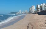 Reabren playas de Mazatlán tras paso de “Orlene”