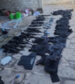 Ejército y GN detienen a 16 en Zacatecas y aseguran inmueble; tenían fuerte arsenal