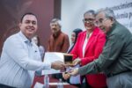 Entrega Rocha reconocimientos a docentes por su desempeño durante la pandemia