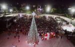 Encienden el tradicional Árbol de Navidad en explanada de Palacio de Gobierno