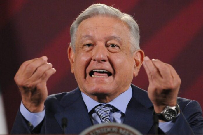 919688_Mananera-AMLO-Jueves-3_web-768x510