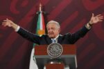 AMLO exhibe privilegios de ministras y ministros de la SCJN