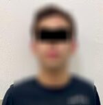 Durante enfrentamiento a balazos, policías municipales detienen a dos hombres con un rifle AK-47