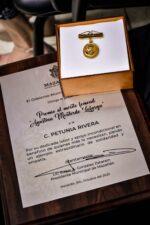 Dolores Santos Rivera recibe Premio al Mérito Femenino 2023 “Agustina Monterde Lafarga”