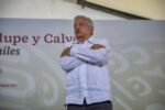 AMLO dice a familias badiraguatenses que no se preocupen, su relevo batea más de 400