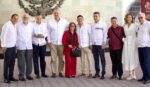 Asiste el gobernador Rocha a la conmemoración del natalicio de Benito Juárez en Guelatao, Oaxaca