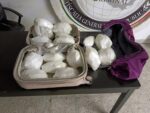 FGR detiene a una persona con alrededor de 13 kilogramos de probable metanfetamina