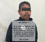 Por la probable participación en delito de tránsito en vehículo con placas sobre puestas y reporte de robo, Policía Municipal detiene a un hombre