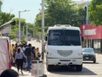 Con sus propias unidades, Gobierno del estado apoya con transporte público y gratuito a la población de Culiacán