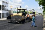 Programa de restauración de vialidades fortalece reencarpetados y bacheo en toda la ciudad