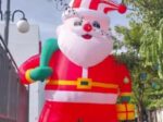 Un Santa Claus gigante y 9 murales el atractivo en el “Paseo del Ángel”