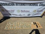 Grupo Interinstitucional asegura un vehículo con cargadores, presunta droga y puntas de acero en Culiacán