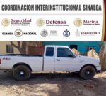 Grupo Interinstitucional recupera camionetas robadas y asegura armamento en Villa Juárez