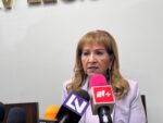 No habrá represalias para mujeres policías que se manifestaron en el ayuntamiento de Culiacán: informa Tere Guerra No habrá represalias para mujeres policías que se manifestaron en el ayuntamiento de Culiacán: informa Tere Guerra