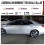 Grupo Interinstitucional asegura a 2 civiles, un vehículo, un arma, cargadores, equipo táctico y puntas de acero