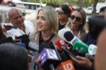 “Vivienda para el Bienestar” dará prioridad a madres solteras y personas con discapacidad en Mazatlán: Estrella Palacios “Vivienda para el Bienestar” dará prioridad a madres solteras y personas con discapacidad en Mazatlán: Estrella Palacios
