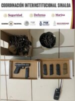 En Culiacán, Grupo Interinstitucional asegura a una pareja, además de un vehículo, un arma, cargadores, puntas de acero y un radio