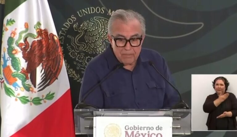 Sinaloa reconoce a la Comandanta Suprema por su respaldo en materia de seguridad: Rocha Moya