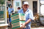 Familias de los campos pesqueros Ohuira y Bacorehuis reciben despensa de DIF Sinaloa