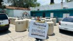 Entrega Bienestar Social Municipal 62 tinacos subsidiados a familias de El Roble, Siqueros y Villa Unión