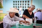 DIF Culiacán lleva el programa Alajibua al Hospital General, entregando 350 desayunos