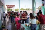 Familias en el Hospital de la Mujer reciben apoyo alimentario a través de ALAJIBUA del DIF Culiacán