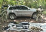 Grupo Interinstitucional detiene a civil y asegura 2 vehículos, 1 de ellos blindado, además de armamento y municiones en La Cruz, Elota