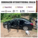 En Culiacán, Grupo Interinstitucional asegura 2 vehículos, un arma larga y 2 cargadores abastecidos