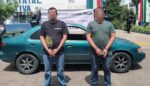 Grupo Interinstitucional detiene a 2 civiles en vehículo con reporte de robo en Culiacán