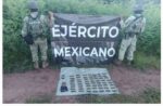 En distintos hechos en Culiacán y Concordia, el Grupo Interinstitucional asegura un arma, cargadores, cartuchos y ropa táctica En distintos hechos en Culiacán y Concordia, el Grupo Interinstitucional asegura un arma, cargadores, cartuchos y ropa táctica
