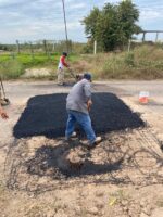 Gobierno de Mazatlán intensifica jornada de bacheo en cinco colonias y zona rural por instrucción de la Presidenta Estrella Palacios