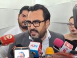 Centro Cívico Constitución será remodelado en su totalidad, afirma alcalde Juan de Dios Gámez Mendívil Centro Cívico Constitución será remodelado en su totalidad, afirma alcalde Juan de Dios Gámez Mendívil