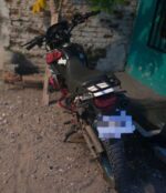 Policía Municipal recupera motocicleta abandonada; tenía reporte de robo vigente