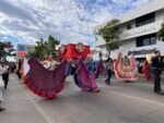 Cerca de 4 mil participantes desfilan en Culiacán en honor a la Revolución Mexicana