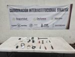 Teléfonos, cargadores y puntas fueron asegurados este viernes en el Centro Penitenciario Aguaruto, en Culiacán