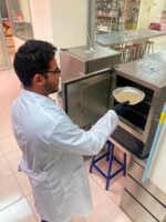 Investigadores comprueban eficacia y seguridad de la medicina tradicional al usar la hierba del manso