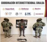 En la colonia Buenos Aires, en Culiacán, el Grupo Interinstitucional detuvo a un civil armado