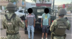 En Culiacán, el Grupo Interinstitucional detiene a dos personas y asegura un vehículo con dosis de droga en su interior En Culiacán, el Grupo Interinstitucional detiene a dos personas y asegura un vehículo con dosis de droga en su interior