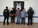 Detiene FGE a tres probables responsables de los delitos de homicidio agravado y feminicidio en Elota Detiene FGE a tres probables responsables de los delitos de homicidio agravado y feminicidio en Elota