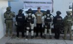 En el sector Los Ángeles, en Culiacán, el Grupo Interinstitucional detuvo a un civil; le aseguraron armas, explosivos y un vehículo con reporte de robo En el sector Los Ángeles, en Culiacán, el Grupo Interinstitucional detuvo a un civil; le aseguraron armas, explosivos y un vehículo con reporte de robo