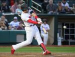 Joey Meneses deja tendidos a los Reno Aces con noche explosiva en Triple-A Joey Meneses deja tendidos a los Reno Aces con noche explosiva en Triple-A