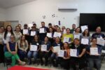Se gradúa la primera generación del Taller Comunitario para Padres, Madres y Cuidadores DECIDE Se gradúa la primera generación del Taller Comunitario para Padres, Madres y Cuidadores DECIDE