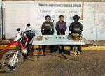 En Culiacán, el Grupo Interinstitucional detiene a civil armado y con presunta droga; intentó darse a la fuga en una motocicleta En Culiacán, el Grupo Interinstitucional detiene a civil armado y con presunta droga; intentó darse a la fuga en una motocicleta