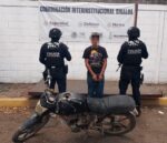 En Culiacán, el Grupo Interinstitucional detuvo a un civil como presunto responsable del robo de una motocicleta; asimismo, se recuperó la unidad En Culiacán, el Grupo Interinstitucional detuvo a un civil como presunto responsable del robo de una motocicleta; asimismo, se recuperó la unidad